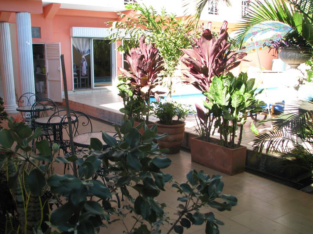 Avamada Lodge Ivato  Exterior photo
